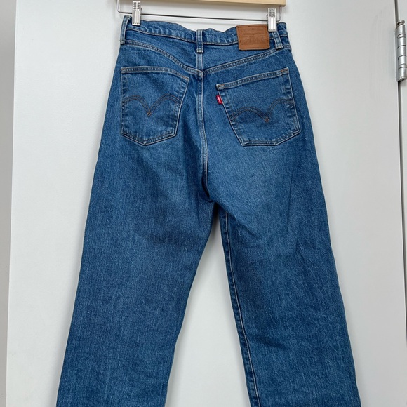 Levi's Ribcage High Rise Blue Jeans - Picture 4 of 5